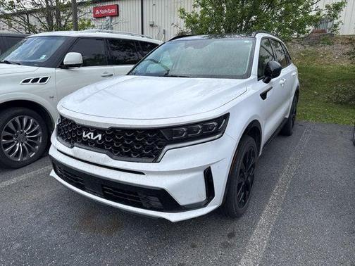 Glacial White Pearl 2023 Kia Sorento SX