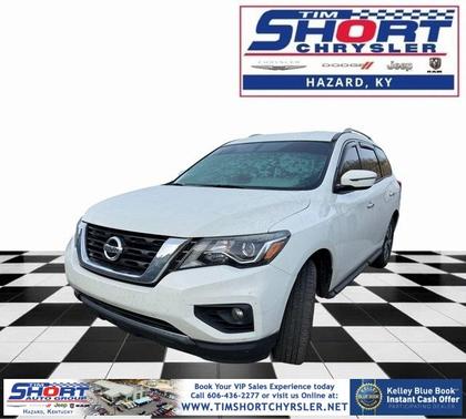 2019 Nissan Pathfinder SV