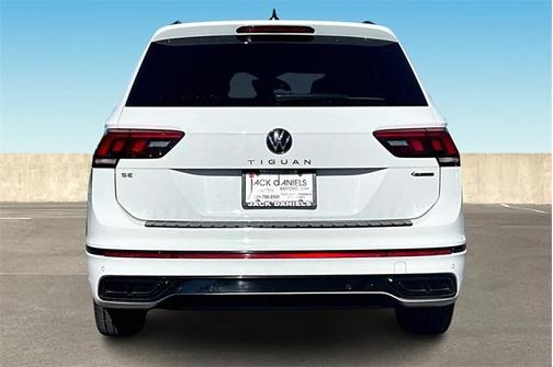 2022 Volkswagen Tiguan 2.0T SE R-Line Black