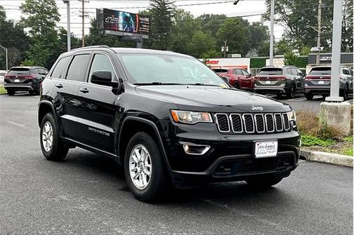 2019 Jeep Grand Cherokee Laredo E