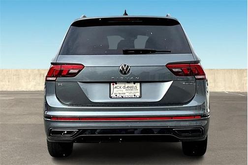2022 Volkswagen Tiguan 2.0T SE R-Line Black