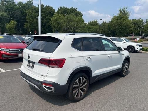 2022 Volkswagen Taos 1.5T SE