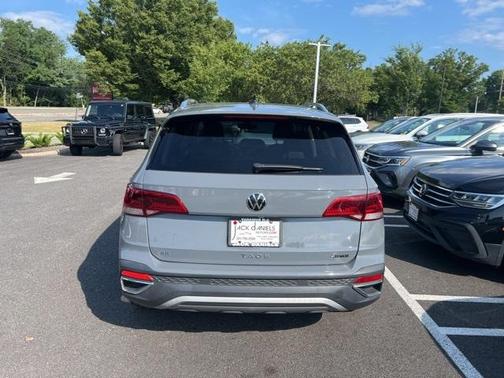 2022 Volkswagen Taos 1.5T SE