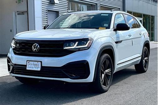 2023 Volkswagen Atlas Cross Sport 3.6 V6 SEL R-Line Black