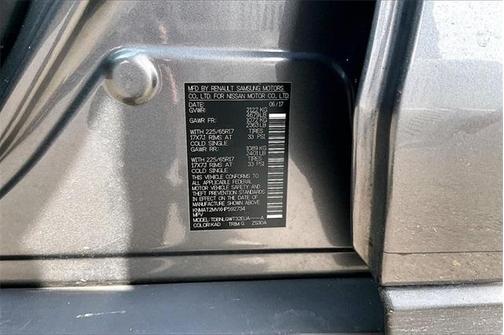 2017 Nissan Rogue SV