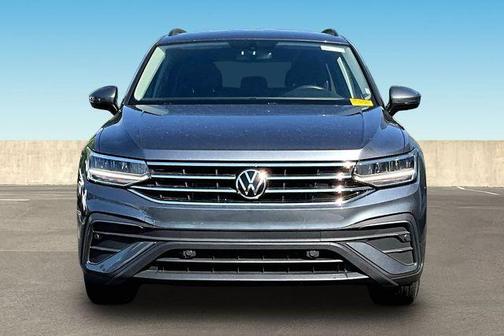 Platinum Gray Metallic 2023 Volkswagen Tiguan 2.0T S