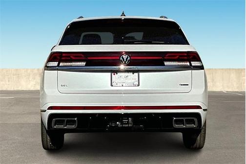 2025 Volkswagen Atlas Cross Sport 2.0T SEL Premium R-Line