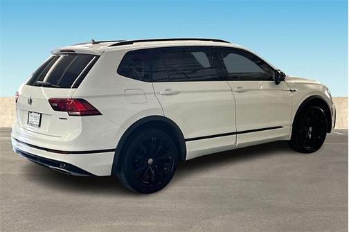 2021 Volkswagen Tiguan 2.0T SE R-Line Black