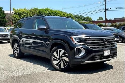 2024 Volkswagen Atlas 2.0T SE
