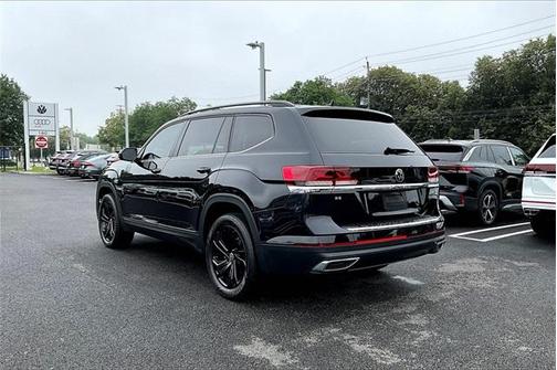 2022 Volkswagen Atlas 2.0T SE