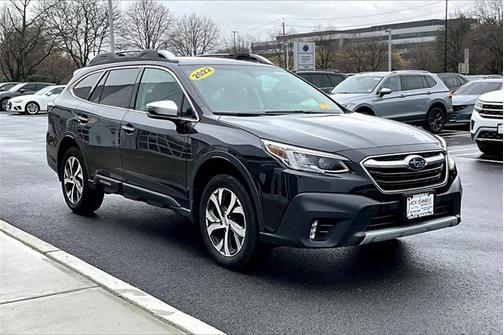 2022 Subaru Outback Touring