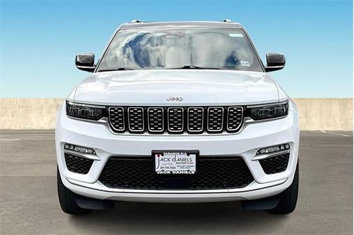 2022 Jeep Grand Cherokee Summit