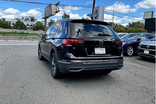 2022 Volkswagen Tiguan 2.0T SE