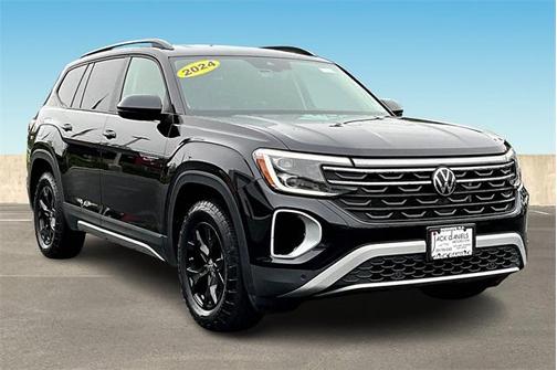 2024 Volkswagen Atlas 2.0T Peak Edition SE w/Technology