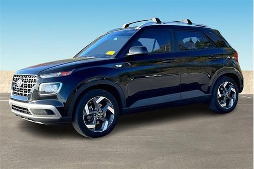 2023 Hyundai VENUE SEL