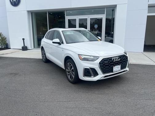 2022 Audi Q5 45 S line quattro Premium
