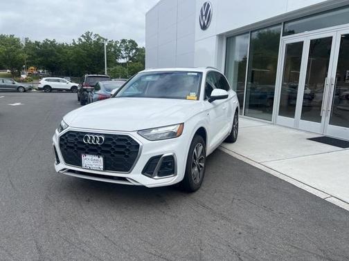 2022 Audi Q5 45 S line quattro Premium