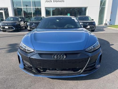 2022 Audi e-tron GT Prestige