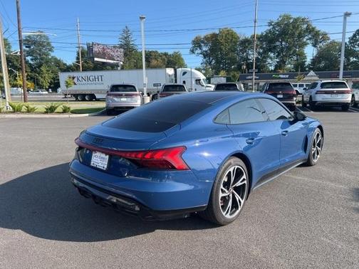2022 Audi e-tron GT Prestige