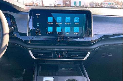 2026 Volkswagen Atlas Cross Sport 2.0T SE