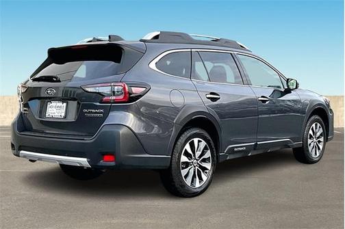 2023 Subaru Outback Touring XT