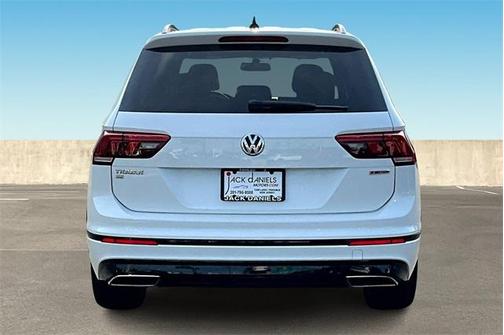 2020 Volkswagen Tiguan 2.0T SE R-Line Black