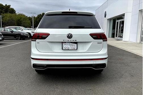 2022 Volkswagen Tiguan 2.0T SE R-Line Black