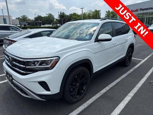 2022 Volkswagen Atlas 3.6L SE w/Technology