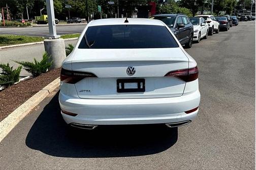 2021 Volkswagen Jetta 1.4T R-Line