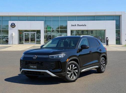 Deep Black Pearl Effect 2026 Volkswagen Tiguan 2.0T S