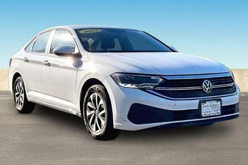 Pure White 2023 Volkswagen Jetta 1.5T S