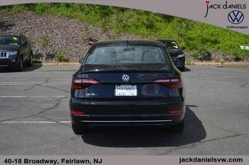Photo 4 of 23 of 2019 Volkswagen Jetta 1.4T S