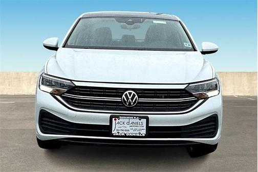 2023 Volkswagen Jetta 1.5T SE