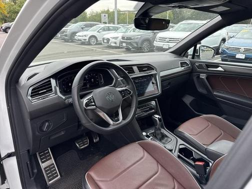 2022 Volkswagen Tiguan 2.0T SEL R-Line