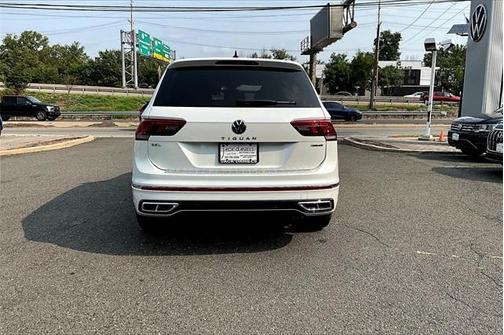 2023 Volkswagen Tiguan 2.0T SEL R-Line