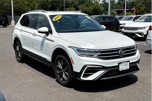 2023 Volkswagen Tiguan 2.0T SE