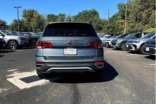 2022 Volkswagen Taos 1.5T SEL
