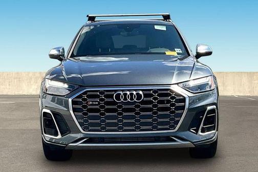 Daytona Gray Pearl Effect 2023 Audi SQ5 3.0T Premium Plus