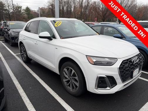 2022 Audi Q5 45 S line quattro Premium