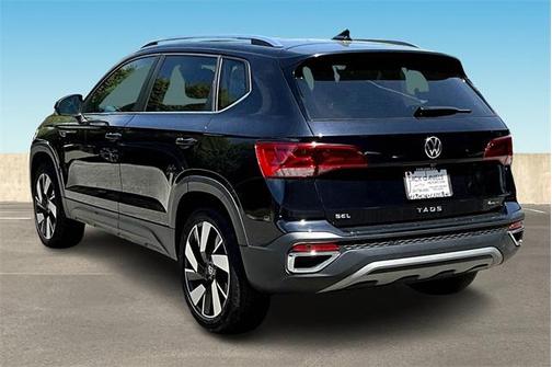 2024 Volkswagen Taos 1.5T SEL