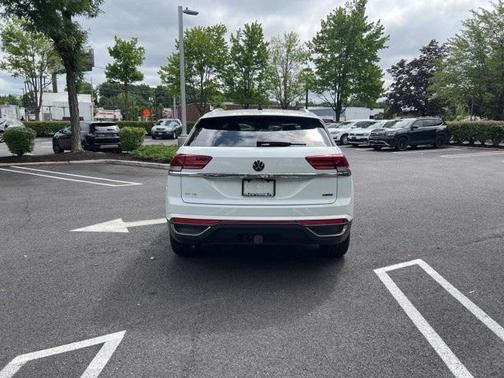 2022 Volkswagen Atlas Cross Sport 3.6L V6 SE w/Technology