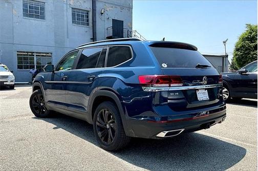 2022 Volkswagen Atlas 3.6L SE w/Technology