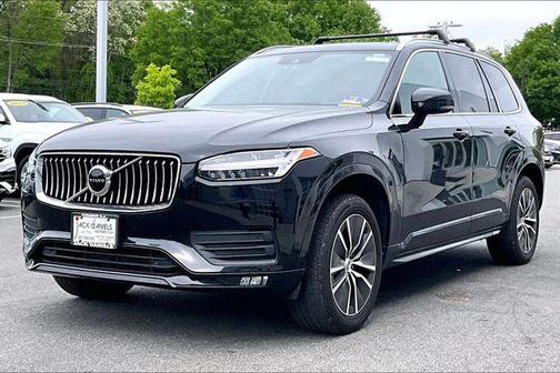 Onyx Black Metallic 2020 Volvo XC90 T5 Momentum 7 Passenger
