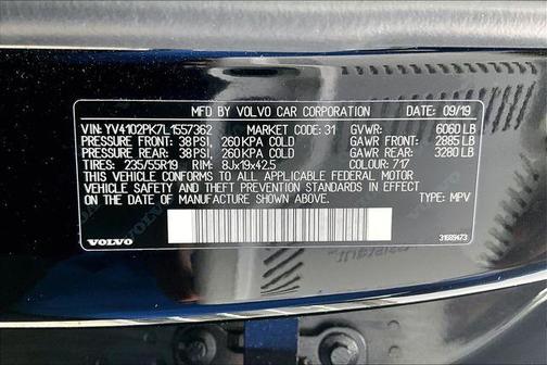 Onyx Black Metallic 2020 Volvo XC90 T5 Momentum 7 Passenger