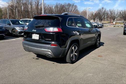 Diamond Black 2019 Jeep Cherokee Limited