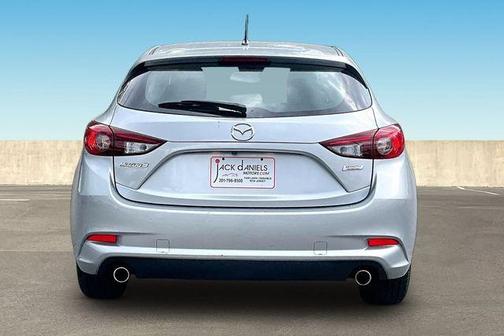 Sonic Silver Metallic 2018 Mazda Mazda3 Sport