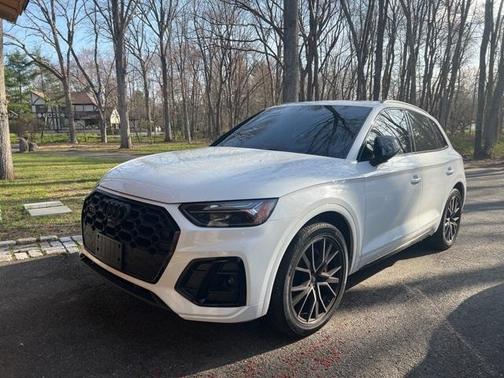 2024 Audi SQ5 3.0T Premium Plus