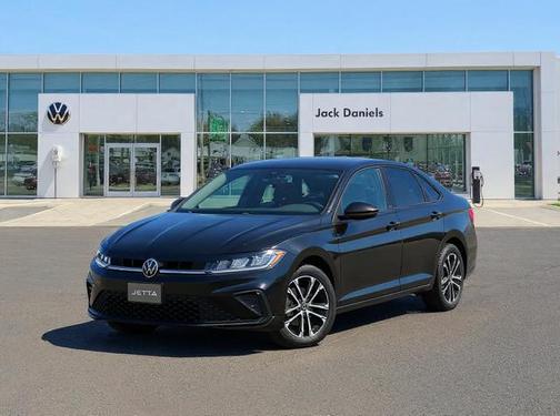 Deep Black Pearl Effect 2026 Volkswagen Jetta 1.5T Sport