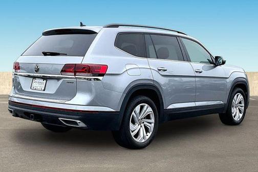 Pyrite Silver Metallic 2023 Volkswagen Atlas 3.6L SE w/Technology