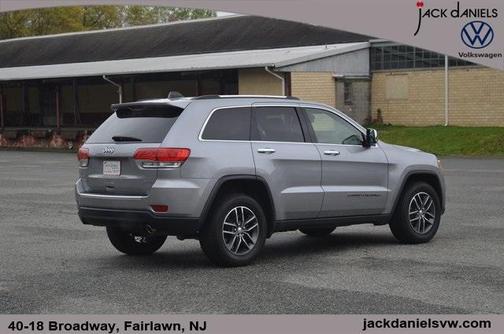 Photo 3 of 26 of 2018 Jeep Grand Cherokee Limited